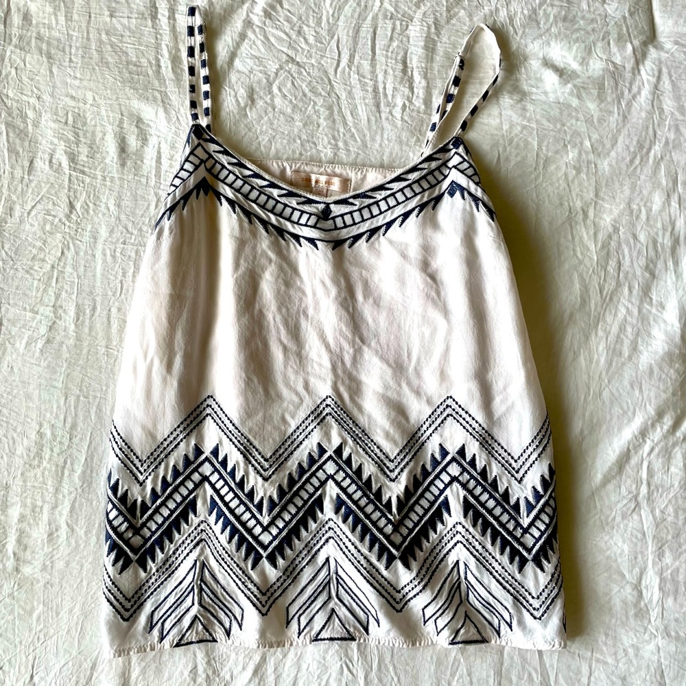 Skies Are Blue tank top with blue embroidery detailing size xs
